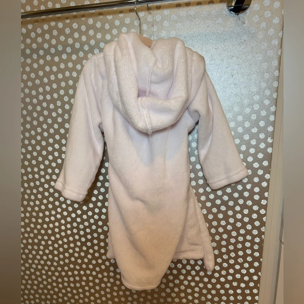 Kids White Plush Hooded Robe Size 2T Cozy Fleece Tie Waist Bath Spa